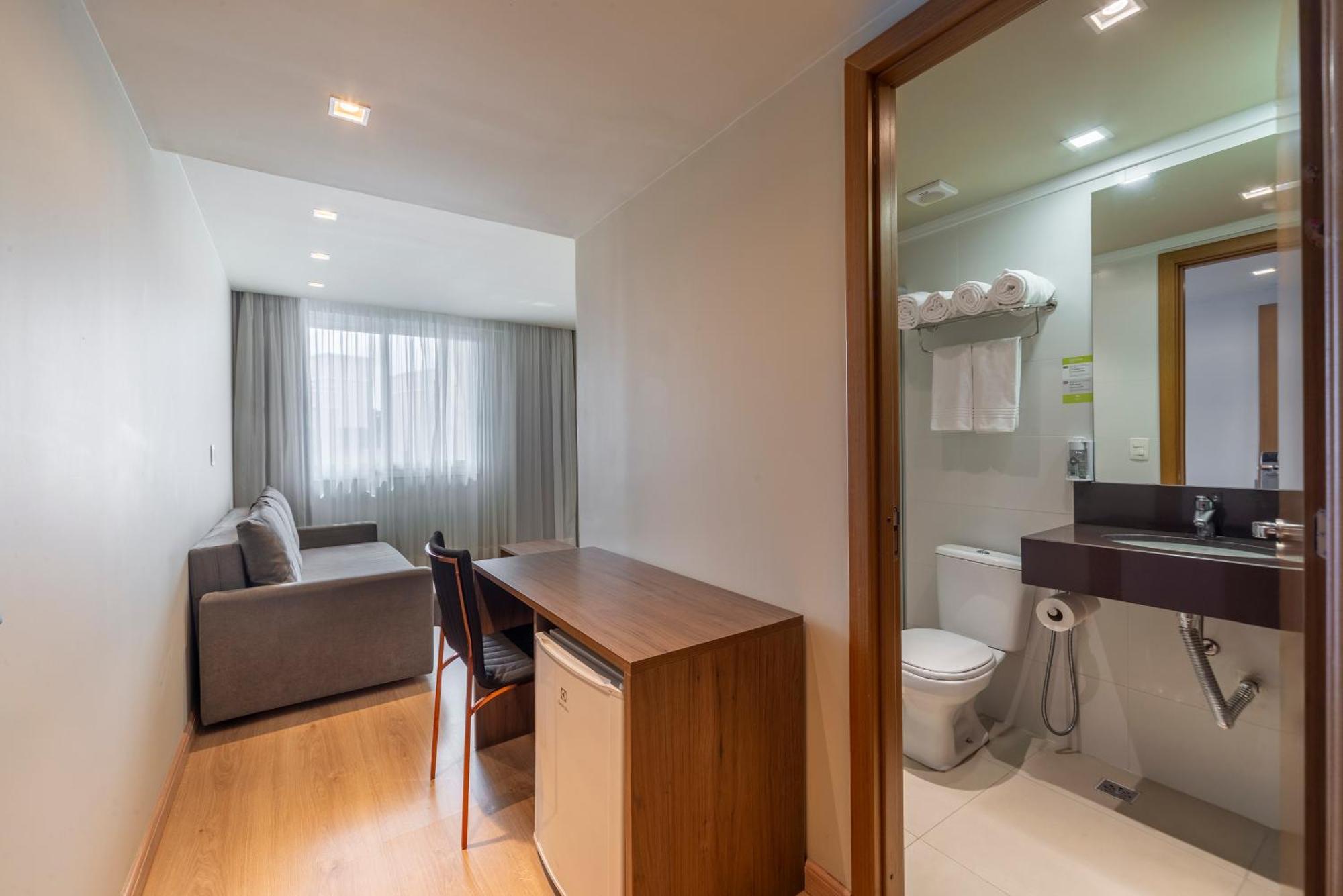 Hotel Laghetto Vivace กาเนรา ภายนอก รูปภาพ