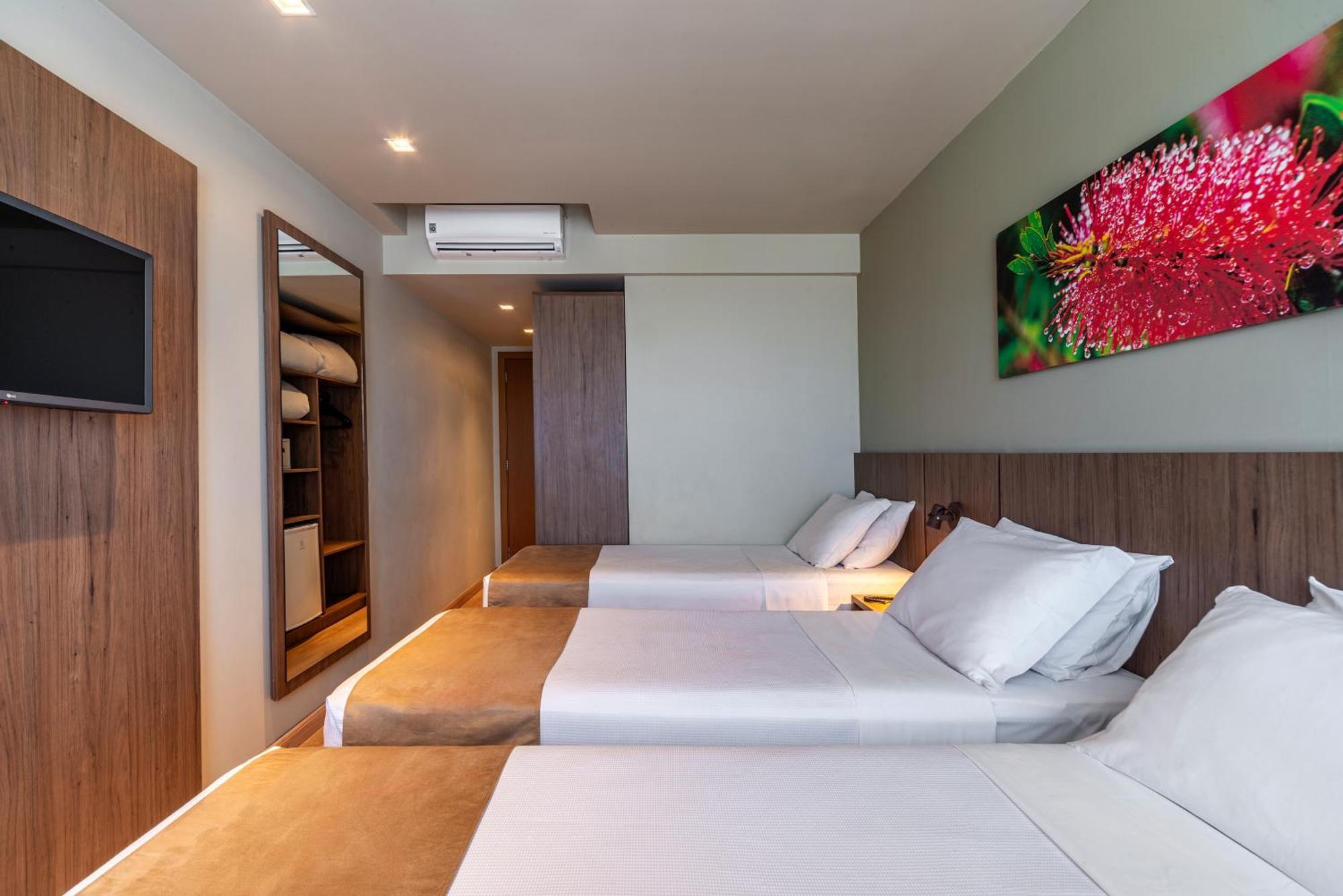 Hotel Laghetto Vivace กาเนรา ภายนอก รูปภาพ