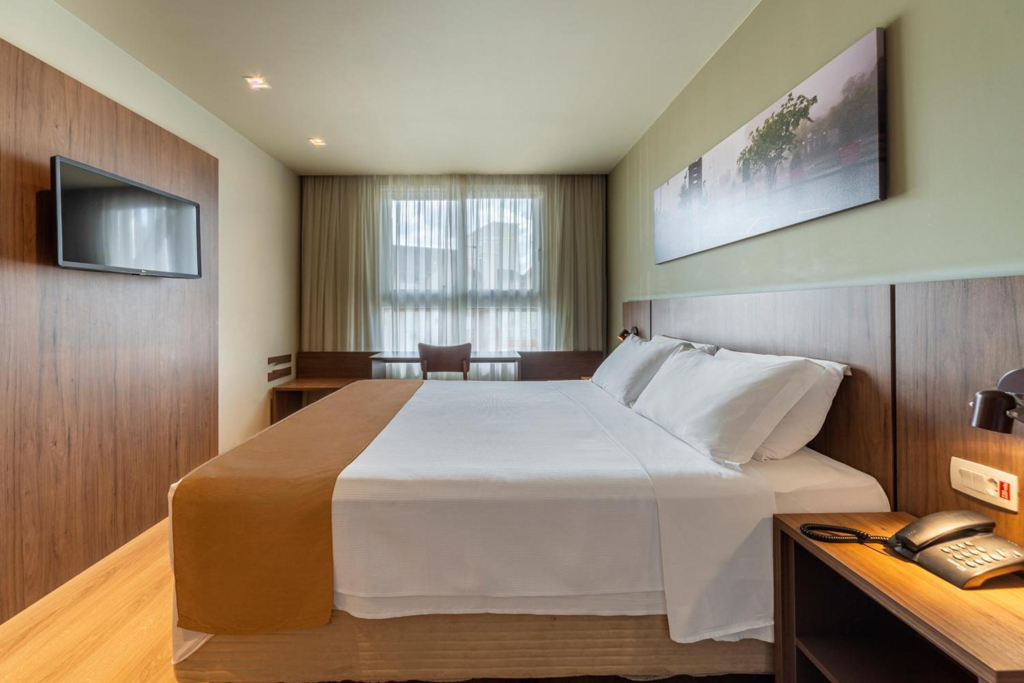Hotel Laghetto Vivace กาเนรา ภายนอก รูปภาพ