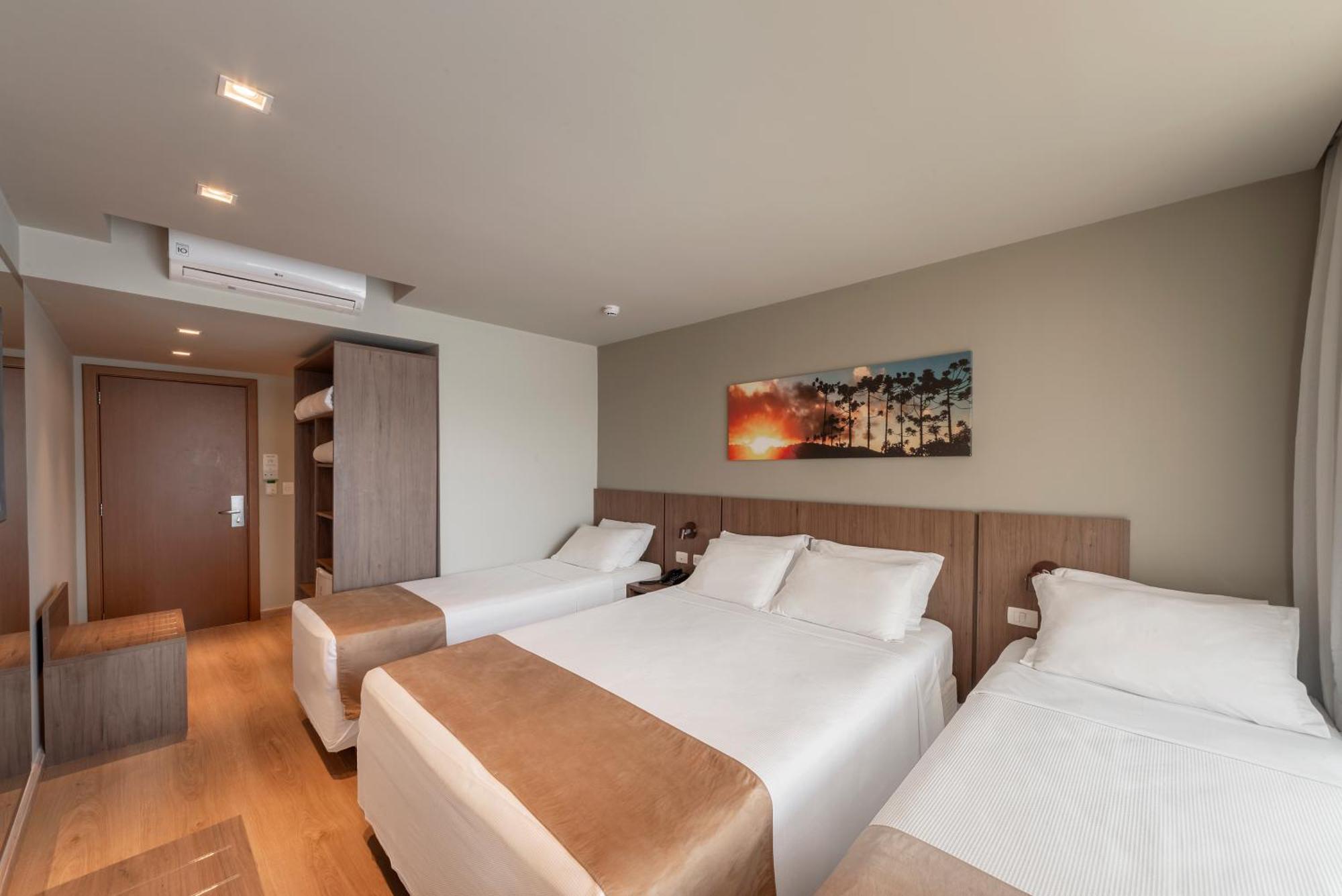 Hotel Laghetto Vivace กาเนรา ภายนอก รูปภาพ